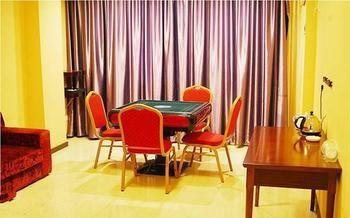 Hecheng Business Hotel Shaoguan Екстер'єр фото